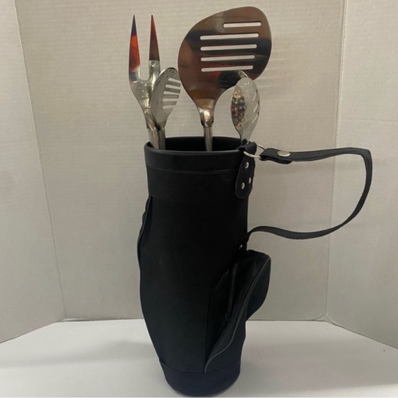 Golf Clubs and Bag Themed Grilling Set - Picture 2 of 6